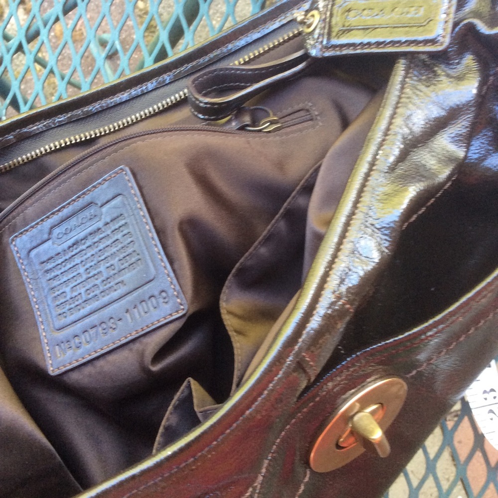 Authentic COACH Ergo hobo bag Size XL - Picture 7 of 8